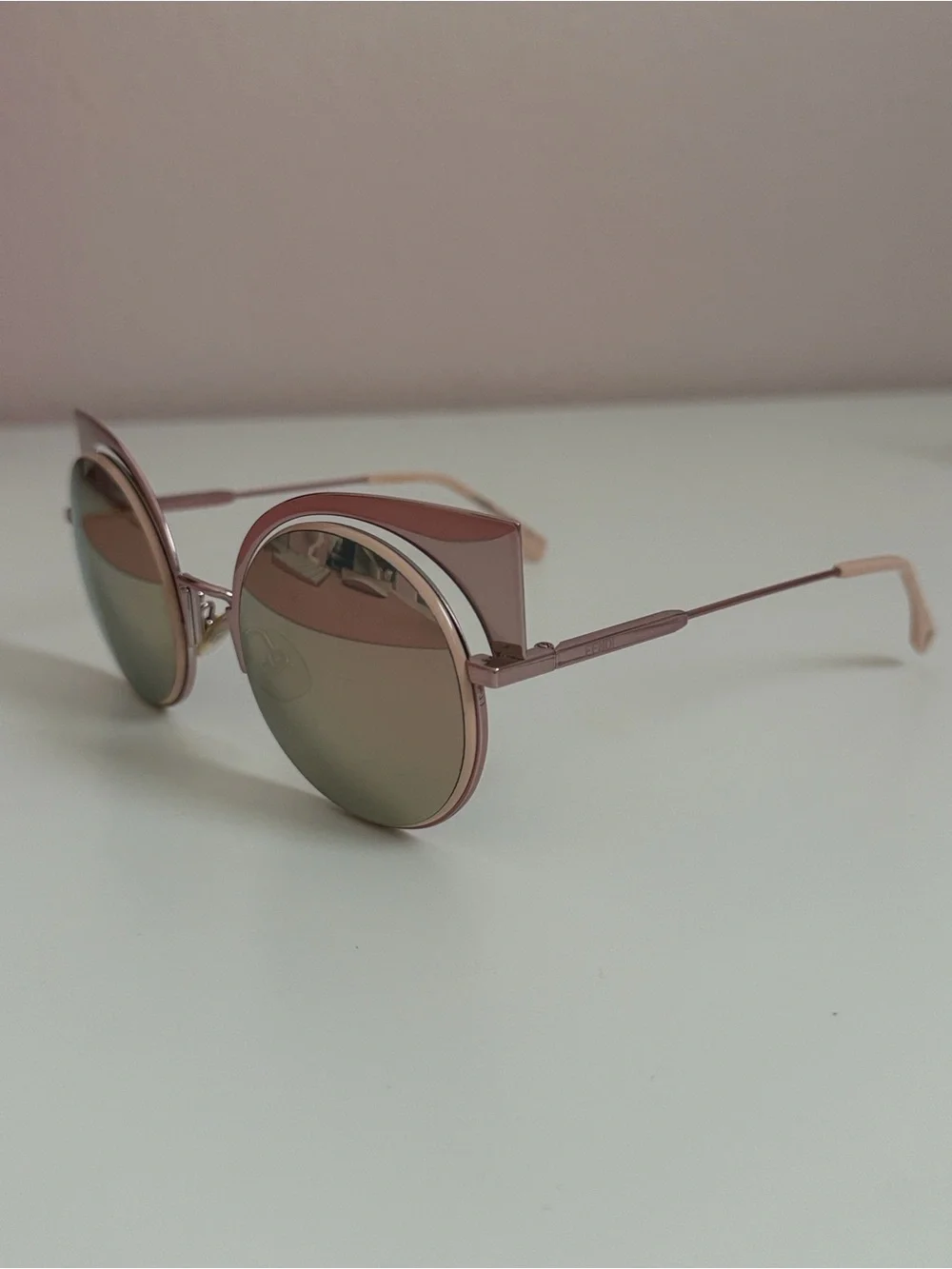 Fendi Round Pink Mirrored Women's Sunglasses